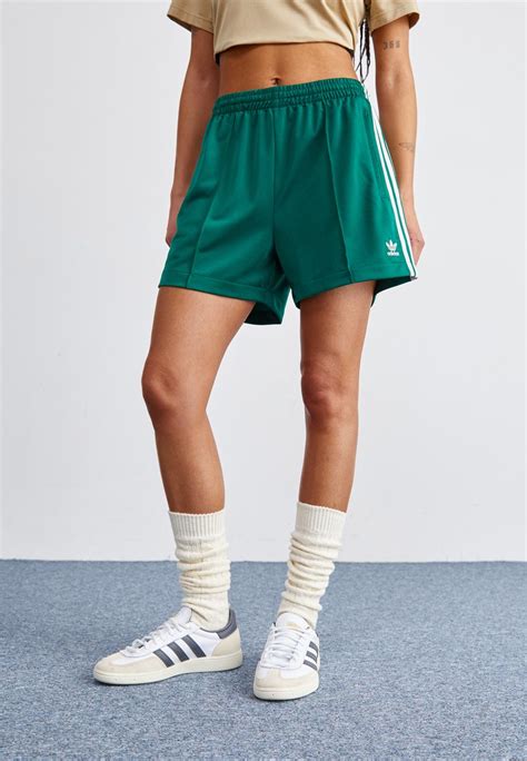 adidas shorts grün damen|Grüne Shorts .